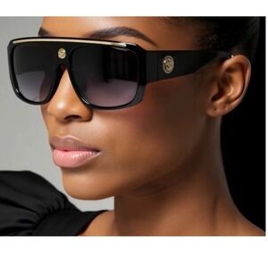 Women Oversized Black Square Lady Sunglasses Gold Black Gradient Lenses Gafas